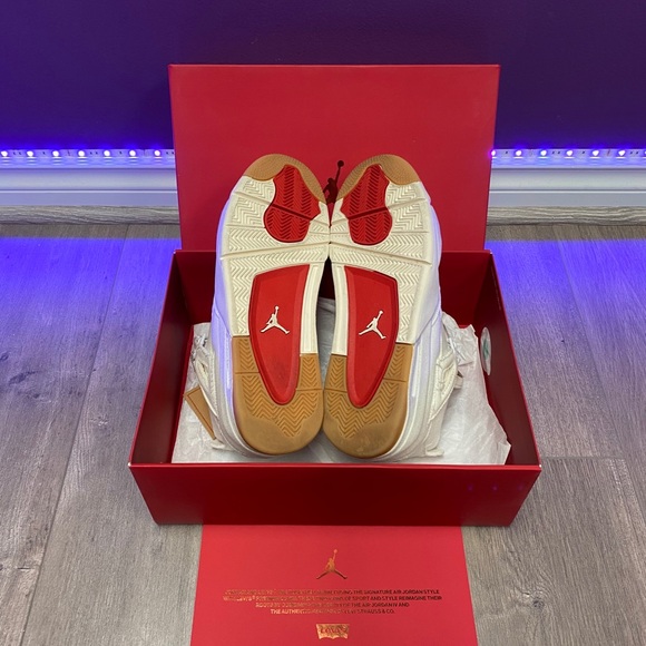 Jordan 4 Retro “Levi” White - Picture 3 of 3